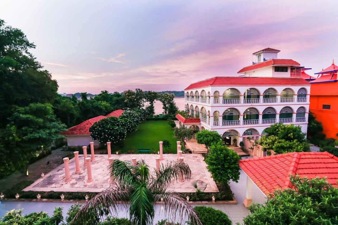 Saptapuri By Royal Orchid Hotels Limited Varanasi Eksteriør bilde