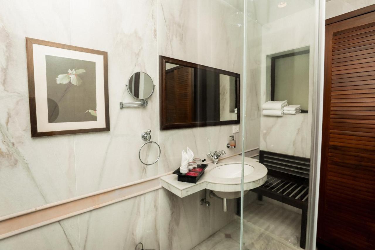 Saptapuri By Royal Orchid Hotels Limited Varanasi Eksteriør bilde